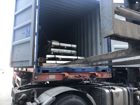 O quadrado 0.6mm 304 laminou a superfície de aço inoxidável dos VAGABUNDOS 2B da placa