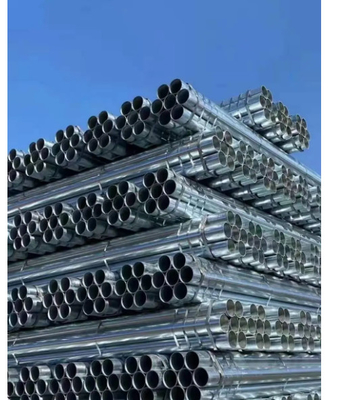 Um soldado de 6 polegadas galvanizou o tubo da tubulação de aço que solda pre para a entrega líquida